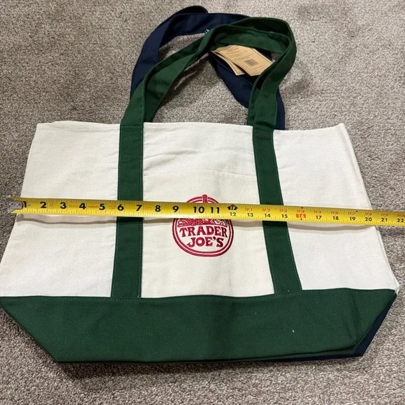 2 Trader Joe’s canvas tote bag, blue and green new with tags - Picture 6 of 6